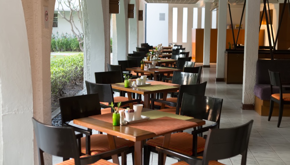 Cara mencegah kecoa di dapur restoran & kafe