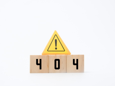 warning-and-error-sign-with-404-at-wooden-block-error-404-on-website-and-page_t20_4dvmzO 1
